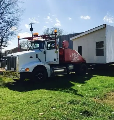 Mobile home transportation in progress